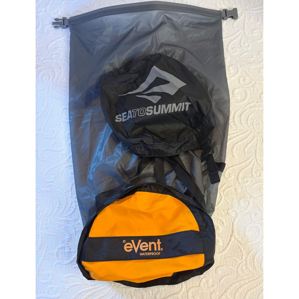 Sea to Summit eVent Compression Dry Sack Medium Gray Waterproof Cordura Bag
